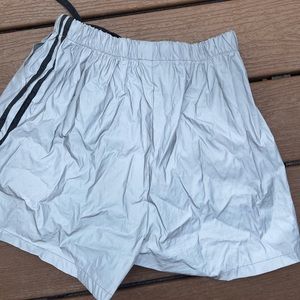 REFLECTIVE SHORTS
